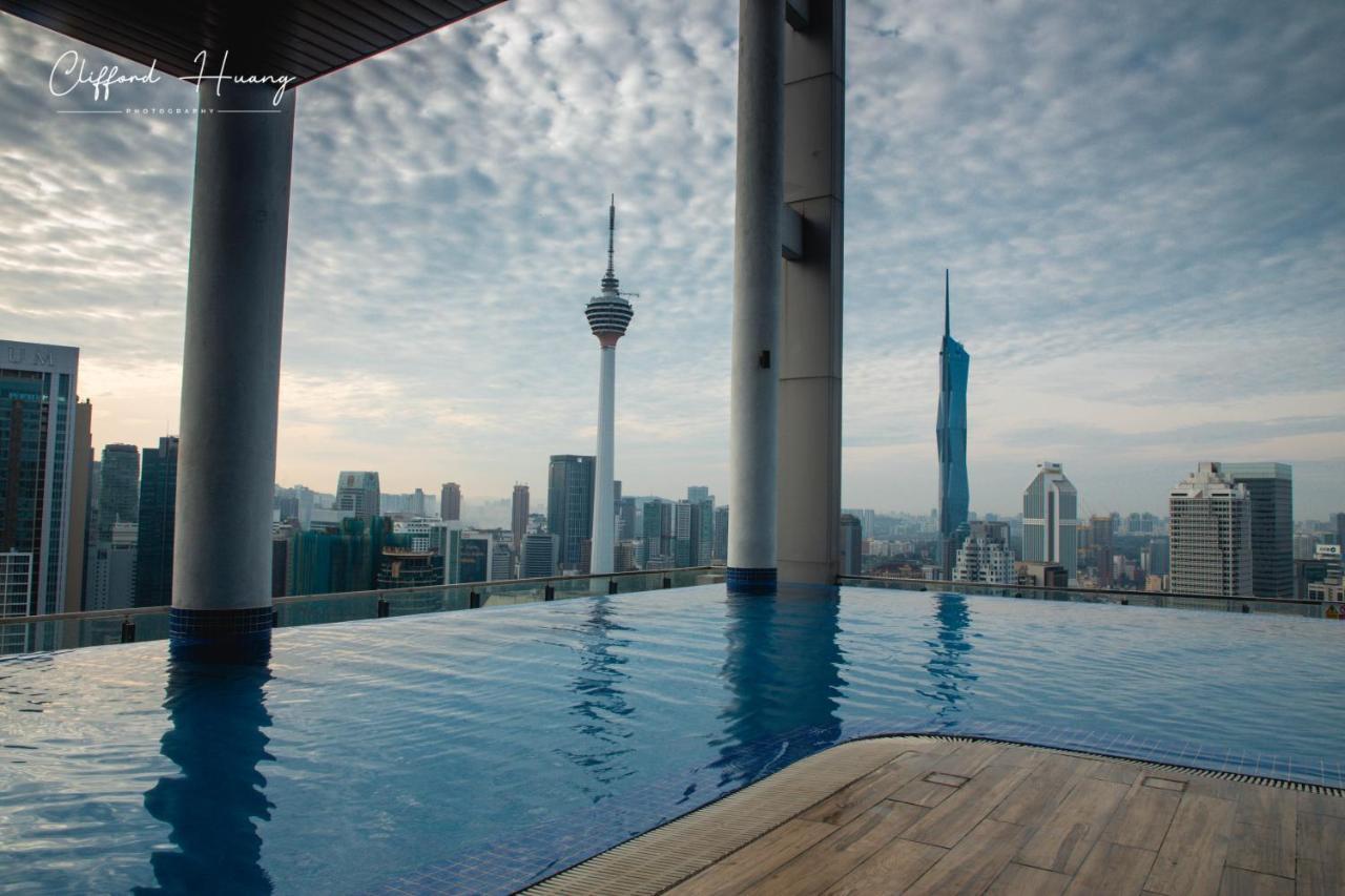 The Colony By Infinitum Best Pool View Klcc Trx Merdeka 118 Kl Tower Kuala Lumpur Kültér fotó