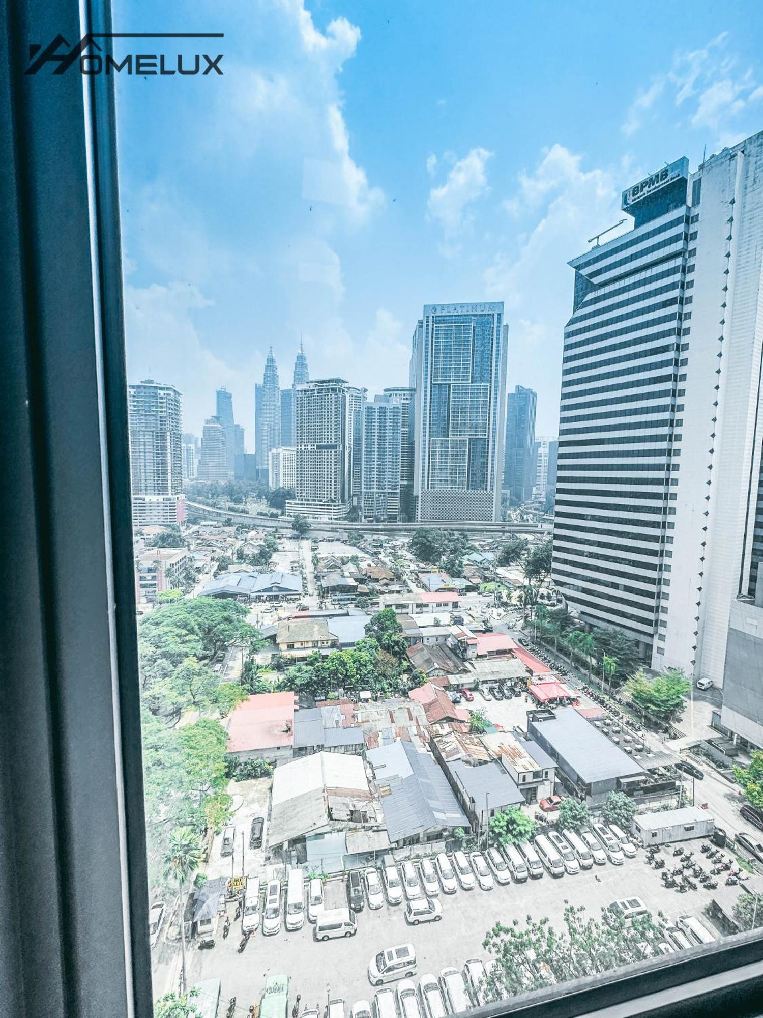 The Colony By Infinitum Best Pool View Klcc Trx Merdeka 118 Kl Tower Kuala Lumpur Kültér fotó
